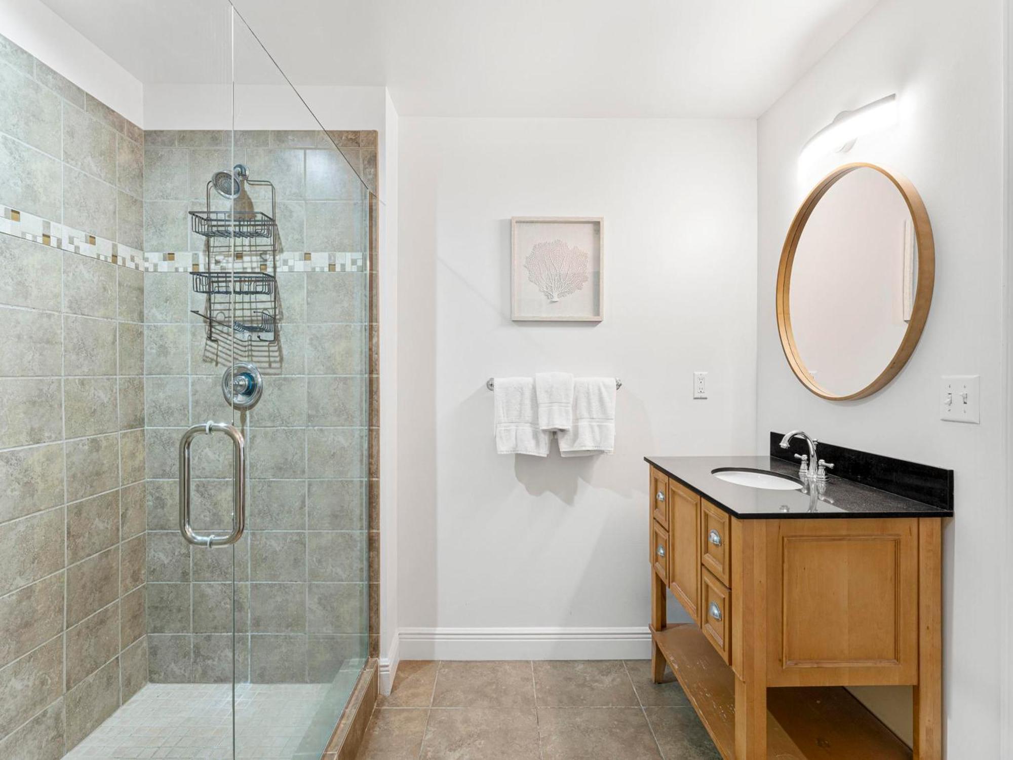 Sterling Breeze 907 B Apartment *